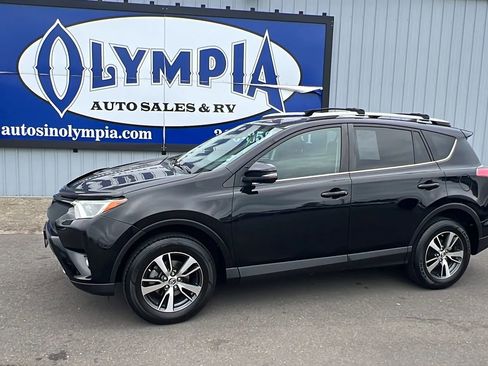 Used 2017 Toyota RAV4 XLE w/ Plus Special Value Package AWD/4WD image 1