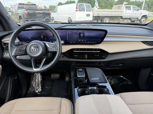 Used 2025 Buick Enclave Preferred w/ Trailering Package, 5000 lbs. FWD image 17