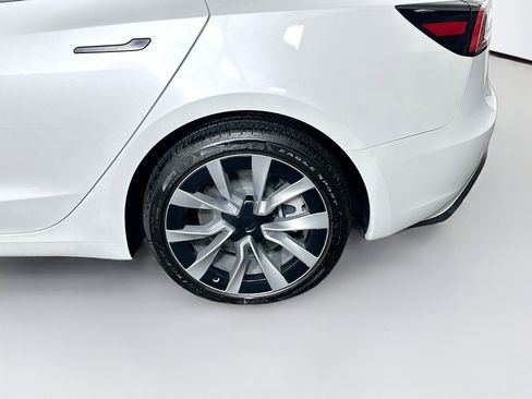 Used 2025 Tesla Model 3 RWD image 11