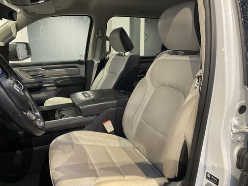 Used 2024 RAM 1500 Limited AWD/4WD image 17