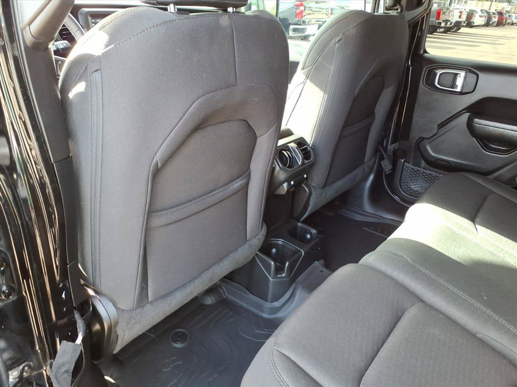 Used 2023 Jeep Wrangler Unlimited Sport AWD/4WD image 15
