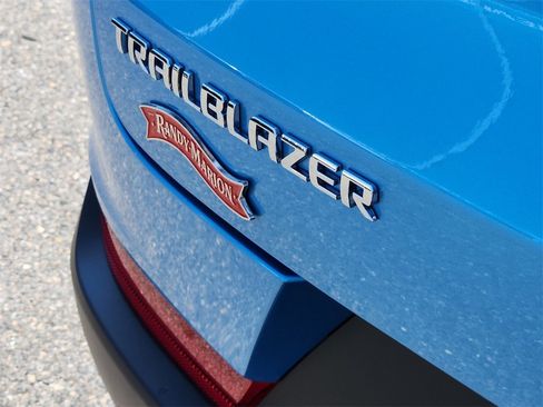 New 2025 Chevrolet TrailBlazer ACTIV w/ Driver Confidence Package image 11