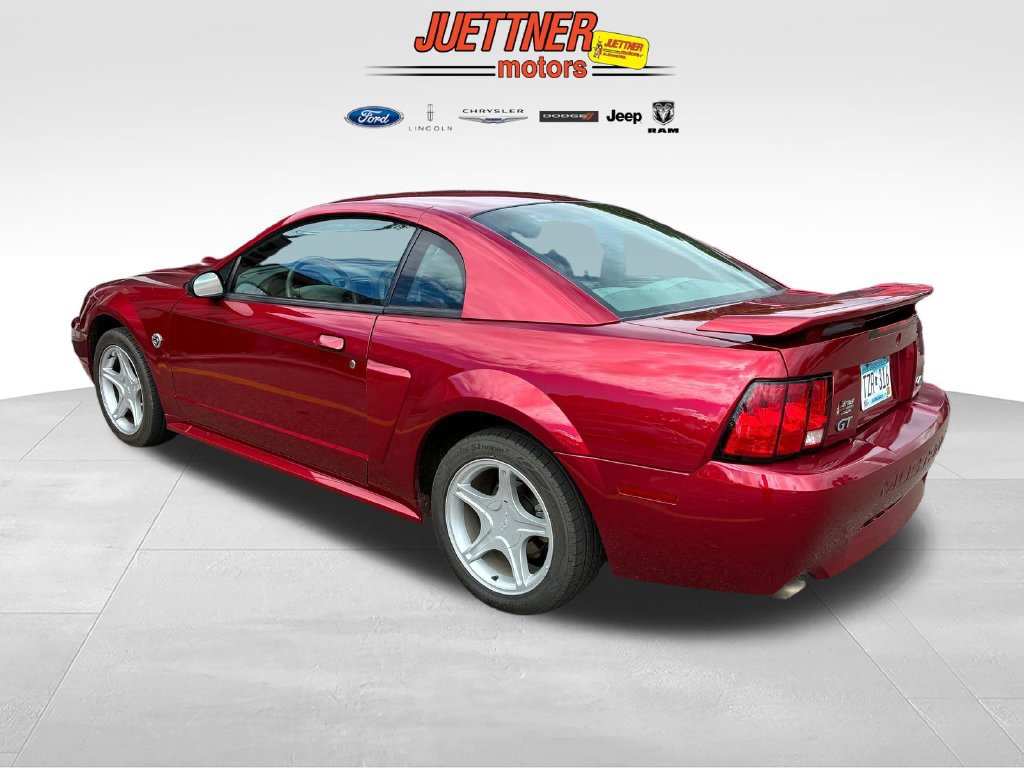 Used 2004 Ford Mustang GT RWD image 3