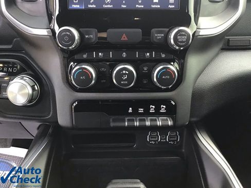 Used 2022 RAM 1500 Laramie image 38