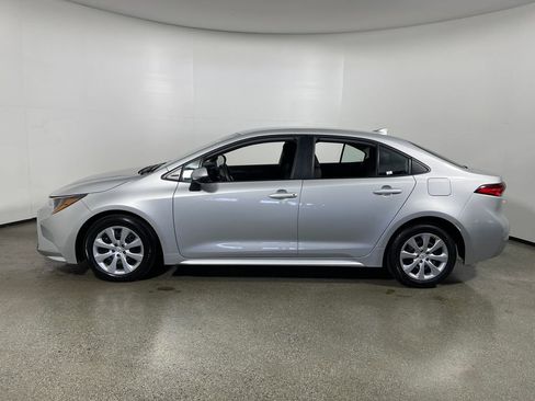 Certified 2024 Toyota Corolla LE FWD image 8
