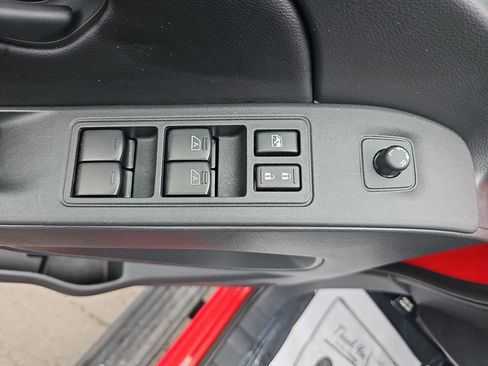 Used 2026 Nissan Frontier SV w/ Tow Package RWD image 33