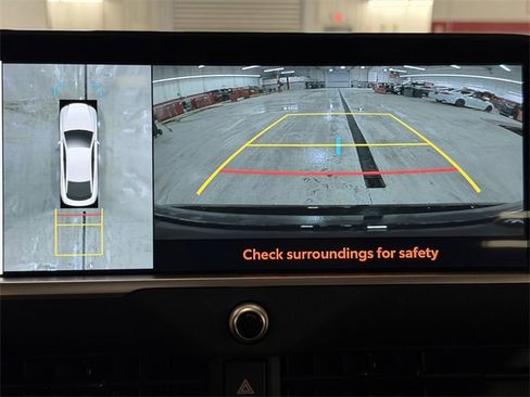 Used 2026 Toyota Crown Limited image 43