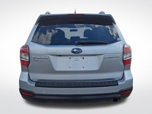 Used 2015 Subaru Forester 2.5i Limited AWD/4WD image 5