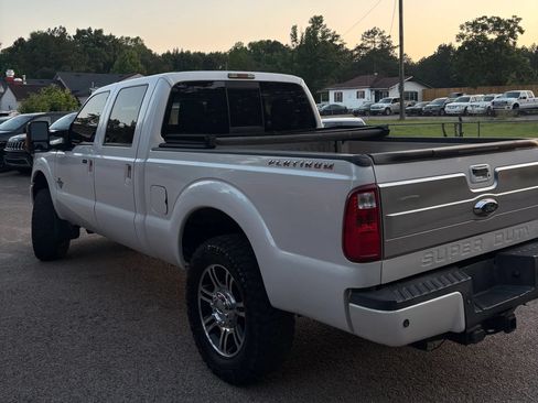 Used 2015 Ford F250 Platinum AWD/4WD image 4