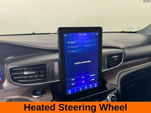 Used 2022 Ford Explorer Platinum w/ Equipment Group 601A image 16