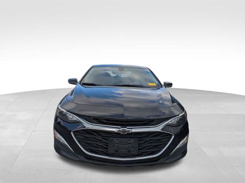 Used 2020 Chevrolet Malibu RS image 2