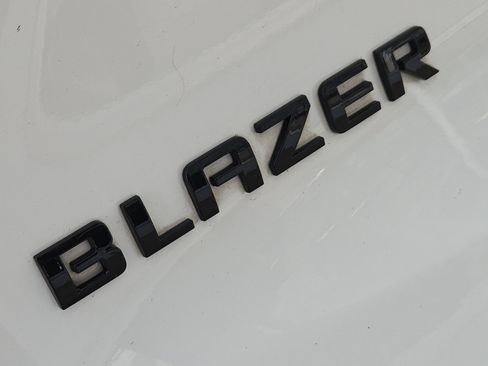 Used 2023 Chevrolet Blazer LT w/ Midnight/Sport Edition FWD image 14