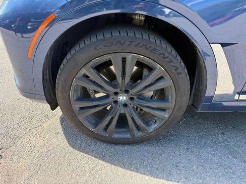 Used 2019 BMW X7 xDrive40i w/ Premium Package AWD/4WD image 13
