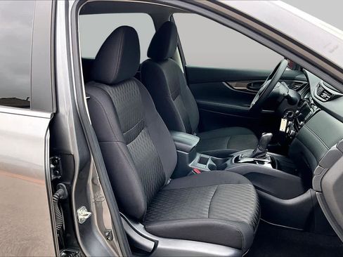 Certified 2020 Nissan Rogue S FWD image 9