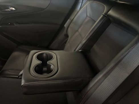 Used 2024 Chevrolet Equinox RS FWD image 33