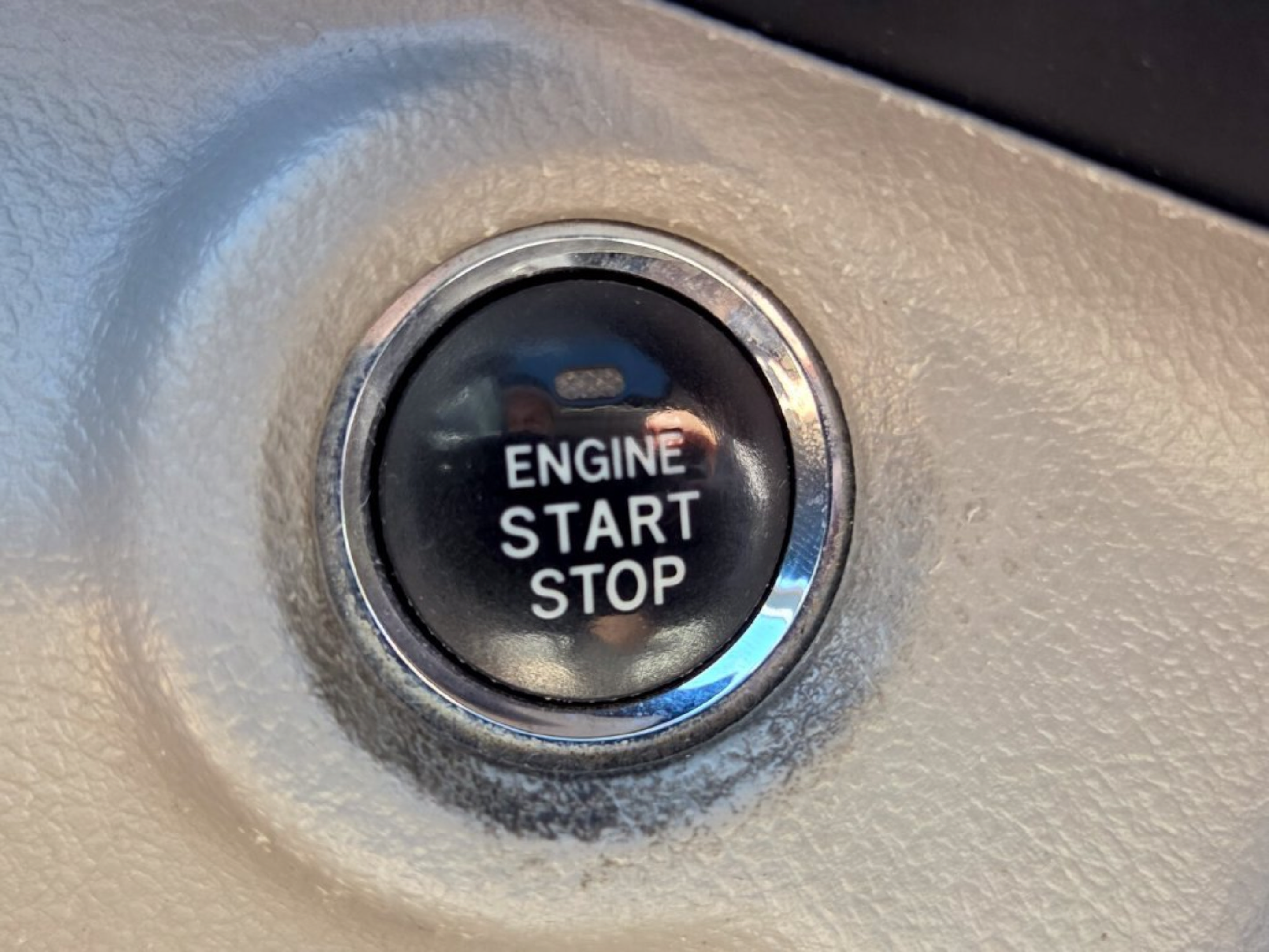 Used 2013 Toyota Highlander Limited AWD/4WD image 34