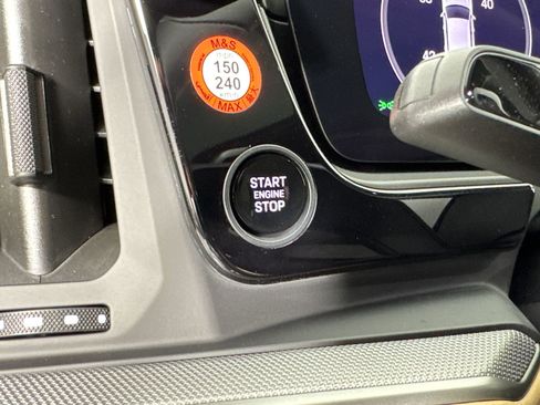 Used 2026 Porsche Cayenne image 26