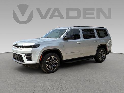 New 2026 Jeep Grand Wagoneer Base image 23