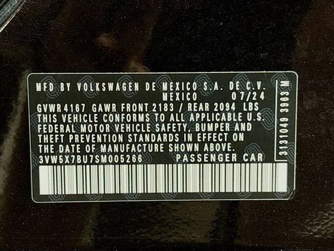 Certified 2025 Volkswagen Jetta S FWD image 32