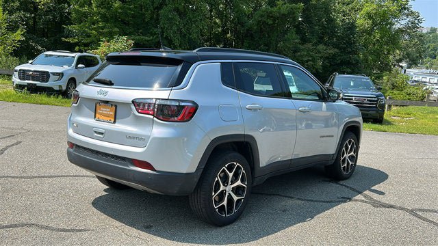 Certified 2024 Jeep Compass Limited w/ Sun and Sound Group AWD/4WD image 4