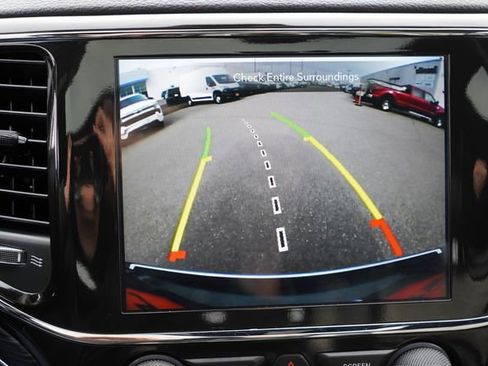 Certified 2021 Jeep Grand Cherokee Limited w/ Premium Lighting Group image 38