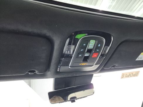 Used 2024 Hyundai Palisade Calligraphy image 12