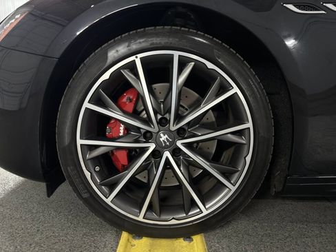 Used 2019 Maserati Ghibli S GranLusso AWD/4WD image 14