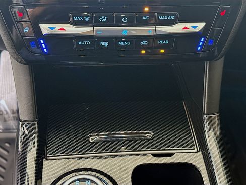 Used 2022 Ford Explorer Limited RWD image 23