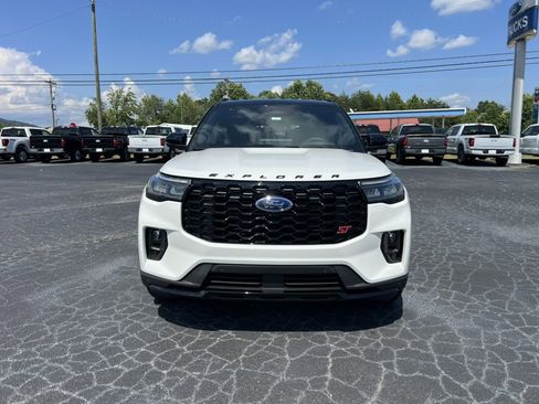 New 2025 Ford Explorer ST image 2