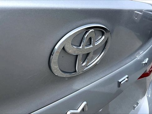 Used 2025 Toyota Camry LE AWD/4WD image 29