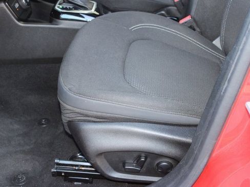 Used 2022 Jeep Renegade Altitude w/ Sun/Sound Group image 15