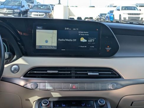 Used 2020 Hyundai Palisade Limited image 16