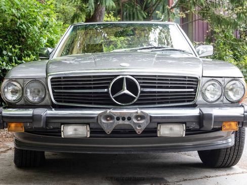 Used 1987 Mercedes-Benz 560 SL image 13