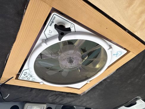 Used 2016 RAM ProMaster 1500 w/ Interior Convenience Group image 22