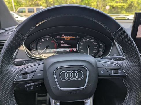 Used 2023 Audi SQ5 Premium w/ Convenience Package AWD/4WD image 14