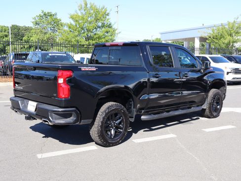 Used 2024 Chevrolet Silverado 1500 LT Trail Boss w/ Convenience Package II AWD/4WD image 10