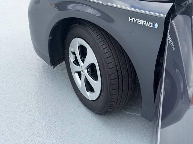 Used 2012 Toyota Prius Four w/ Deluxe Solar Roof Pkg FWD image 23