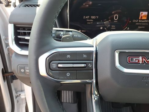 New 2027 GMC Terrain Elevation w/ Elevation Premium Package FWD image 10