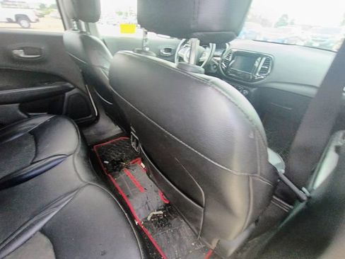 Used 2019 Jeep Compass Latitude AWD/4WD image 12