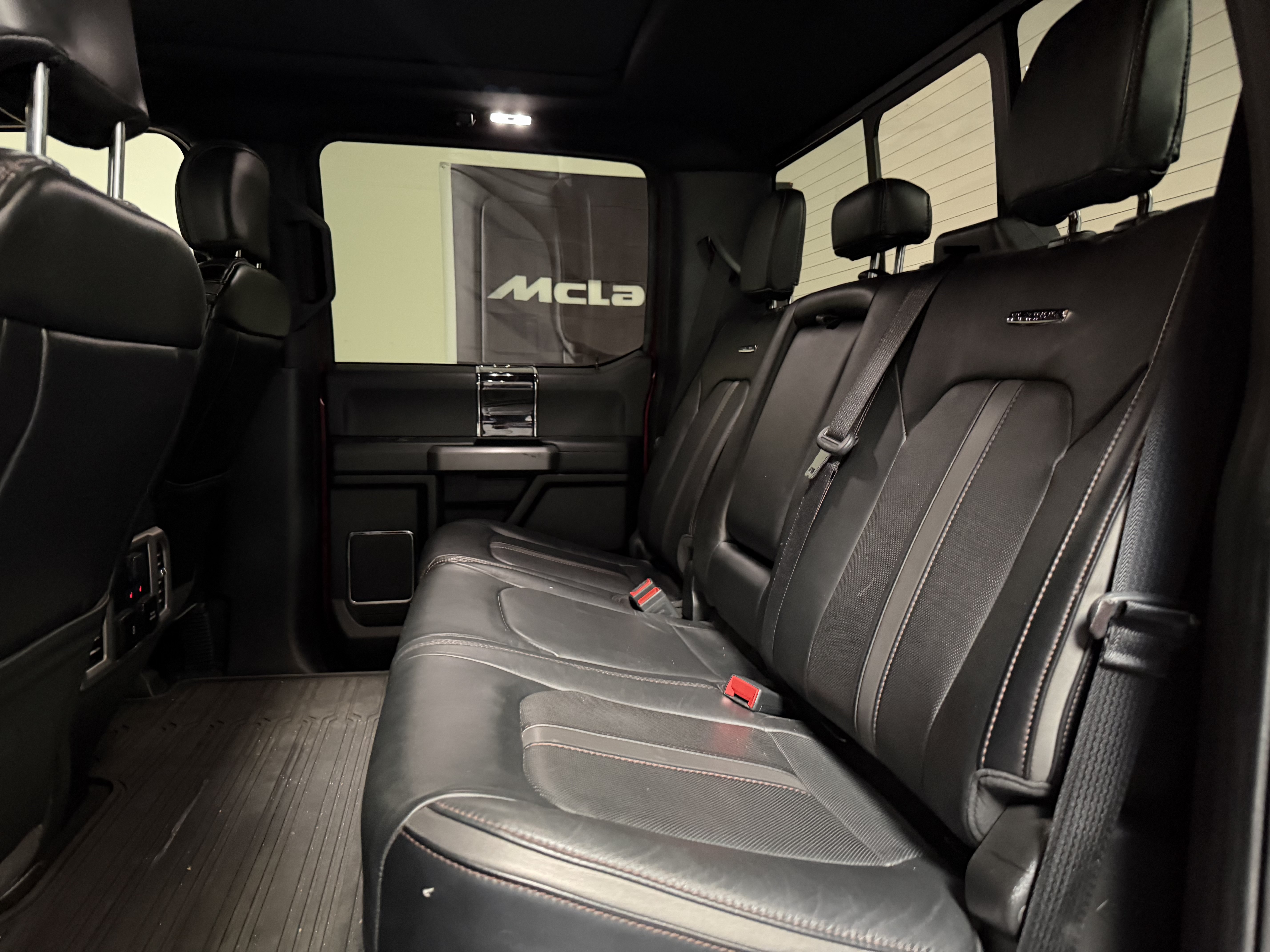 Used 2020 Ford F250 Platinum w/ FX4 Off-Road Package AWD/4WD image 30