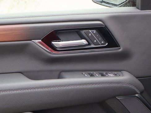 New 2026 GMC Yukon XL Denali w/ Sun & Power Step Package image 25