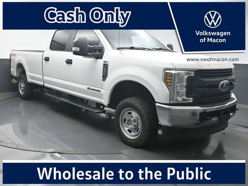 Used 2018 Ford F250 XL w/ Power Equipment Group image 1