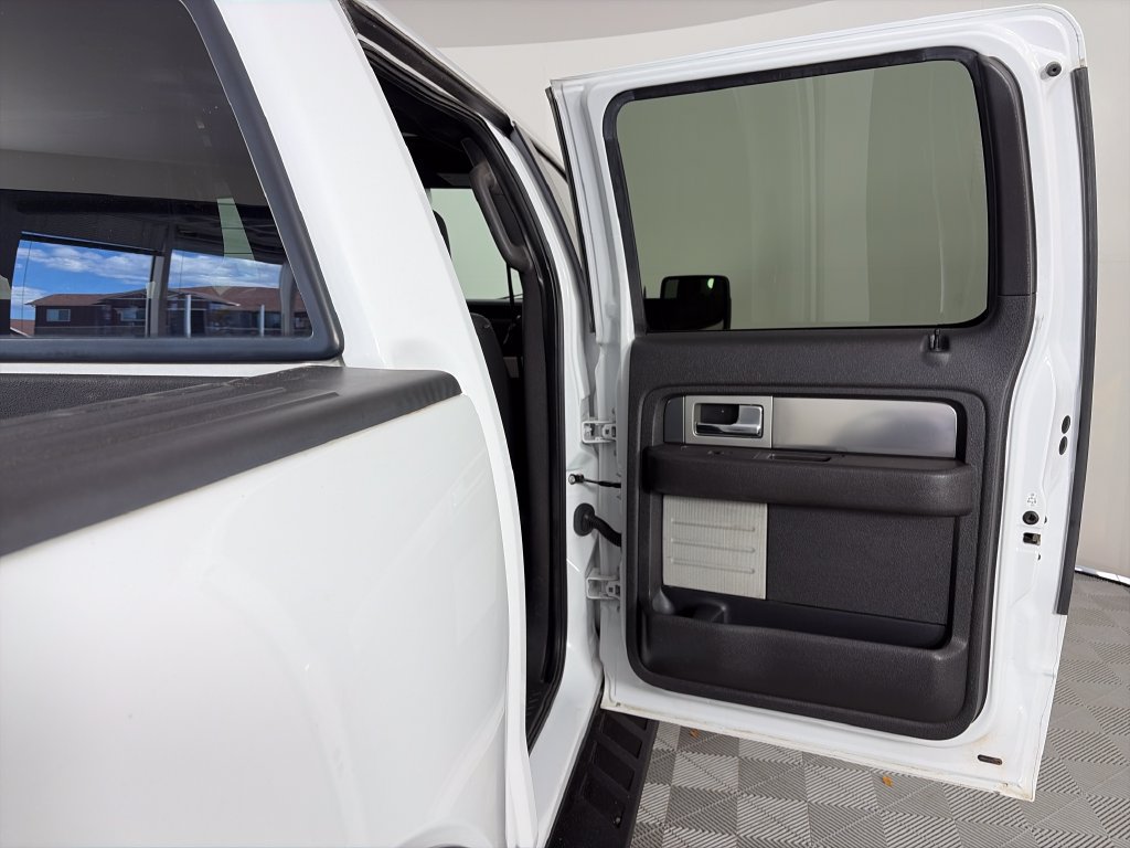 Used 2014 Ford F150 Raptor w/ Equipment Group 801A Luxury AWD/4WD image 29
