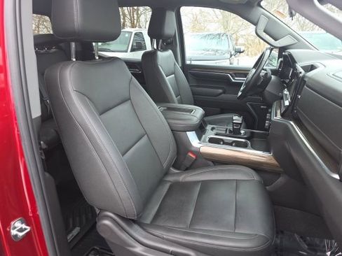 Used 2022 Chevrolet Silverado 1500 LT Trail Boss w/ LT Trail Boss Premium Package image 12