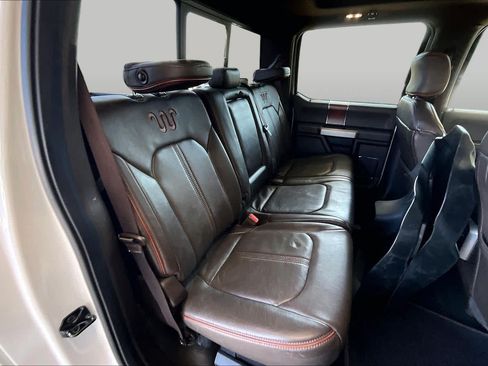 Used 2017 Ford F250 King Ranch w/ King Ranch Ultimate Package AWD/4WD image 19