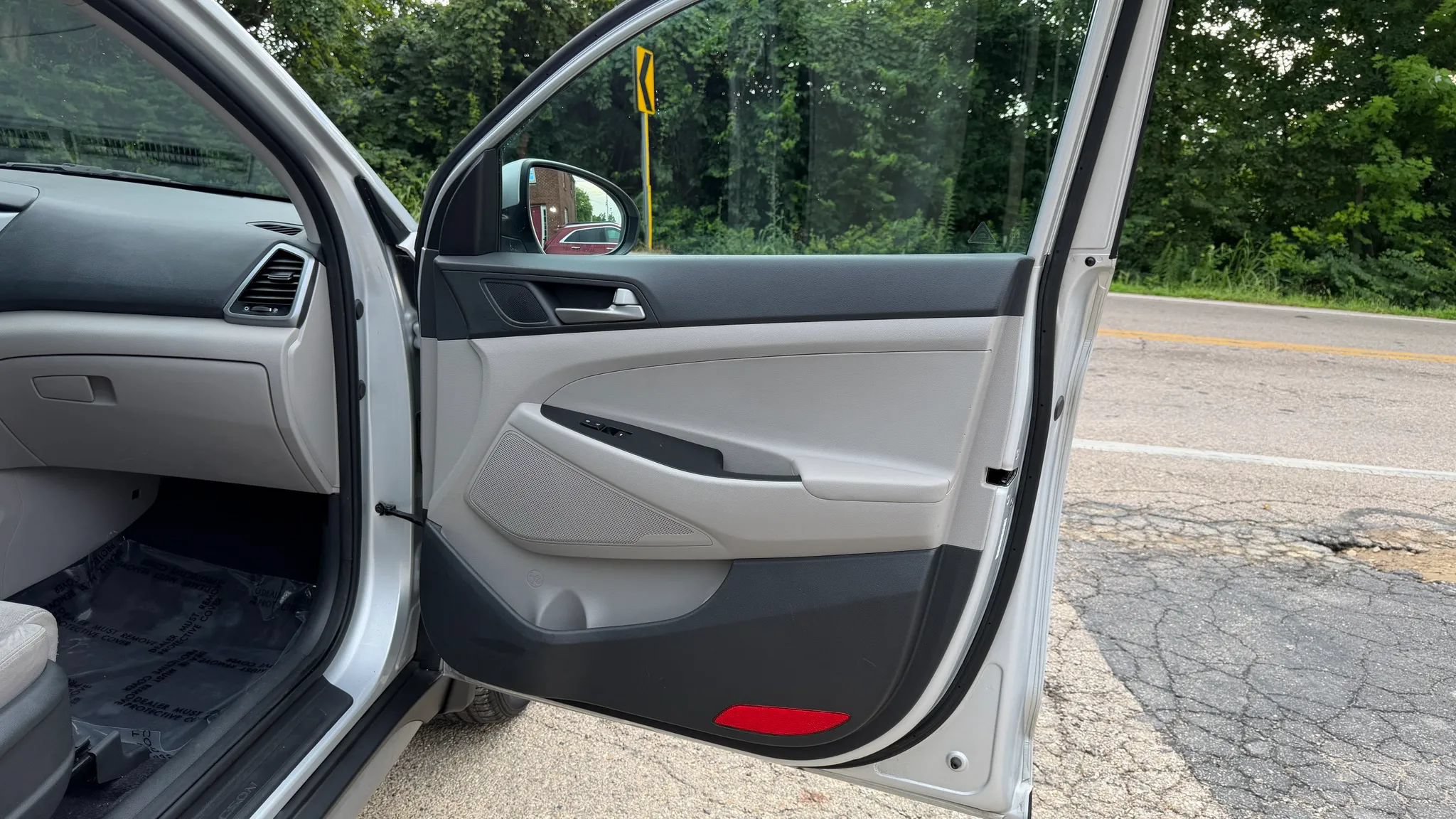 Used 2018 Hyundai Tucson Value FWD image 26