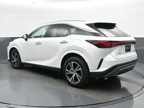 Used 2025 Lexus RX 350 Premium w/ Accessory Package AWD/4WD image 6