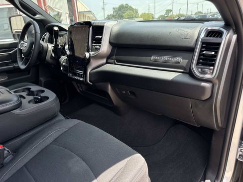 Used 2026 RAM 2500 Big Horn AWD/4WD image 12