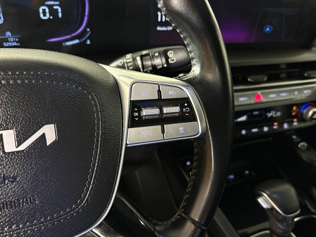 Used 2025 Kia Telluride S FWD image 22