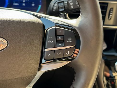 Certified 2021 Ford Explorer Platinum w/ Equipment Group 601A AWD/4WD image 36